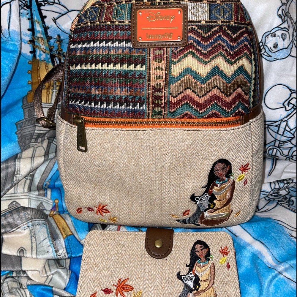 Rare Pocahontas Loungefly set